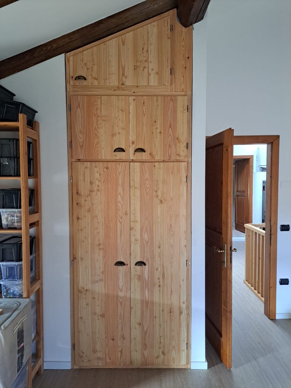 Dettaglio Cucina in Larice 2